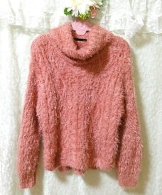 Красно-розовый свитер пушистой вязки с высоким воротником, вязать, свитер, длинный рукав, размер м