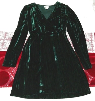 Зеленое велюровое неглиже, ночное платье с длинными рукавами, модная и женская мода и ночное белье, пижамы