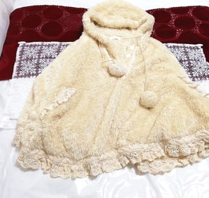 リズリサ LIZ LISA 亜麻色フローラルホワイトボンボンポンチョセーター Flax color floral white bonbon poncho sweater