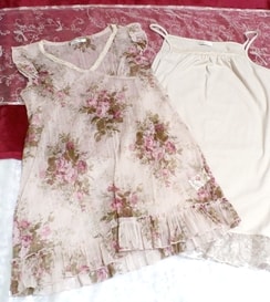 Pale purple floral see-through vest Frill tunic and lace camisole 2-piece set Vest ruffle tunic and lace camisole 2-piece set