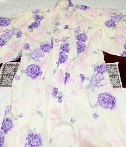흰색 보라색 분홍색 꽃 무늬 유카타 기모노, 유카타 & 유카타 (싱글) 및 기타