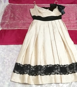 亜麻色黒レースリボンキャミソールワンピースドレス Flax color black lace ribbon camisole onepiece dress