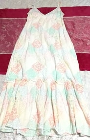 Белая легкая длинная камзол с цветочным узором сплошная юбка