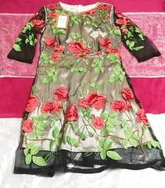 タグ付き赤緑黒花柄刺繍スカートワンピースドレス Red green flower pattern embroidery skirt onepiece dress