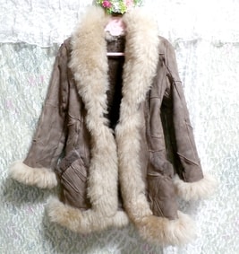 Mouton wool 100% luxurious fur coat / ivory color fur coat / outer Mouton wool 100% luxurious fur coat / ivory color fur coat / outer