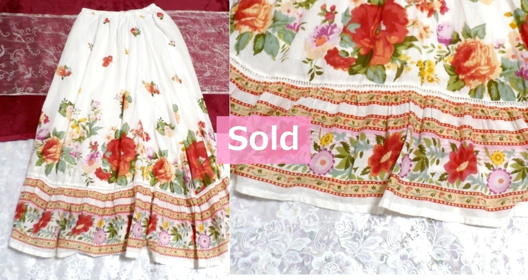 Fabriqué en Inde Jupe longue longue à motif de fleurs blanches 100% coton Fabriqué en Inde Jupe longue longue à motifs de fleurs blanches 100% coton