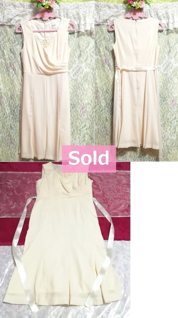 Floral white sleeveless chiffon one piece dress, dress & knee length skirt & medium size