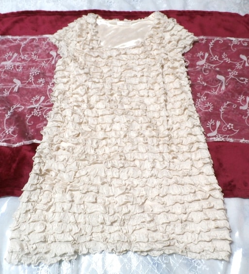 フローラルホワイトノースリーブフリルベスト/チュニック Floral white sleeveless frills vest/tunic