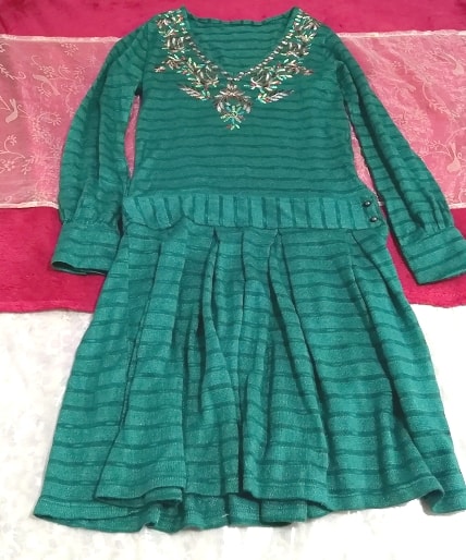 Green long sleeve V neck flowers embroidery tunic onepiece tops