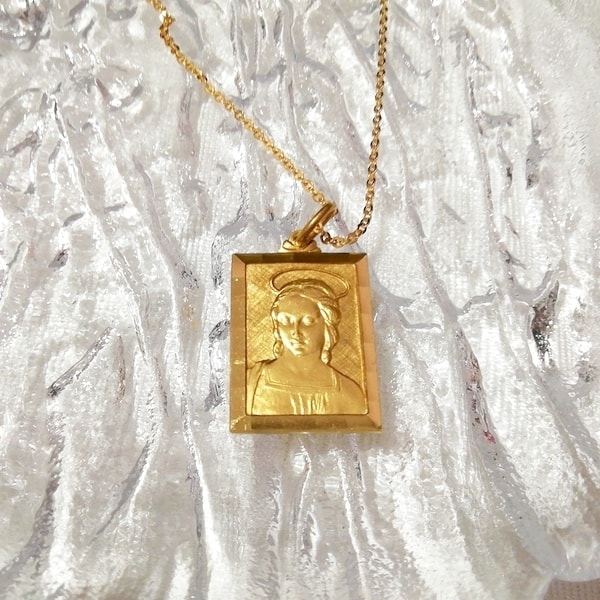 تمثال مريم العذراء قلادة ذهبية مجوهرات المختنق / مجوهرات / تميمة تميمة تمثال مريم العذراء قلادة ذهبية مجوهرات تميمة