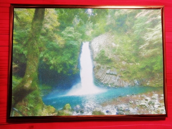 Art Auction 瀑布 04 Waterfall