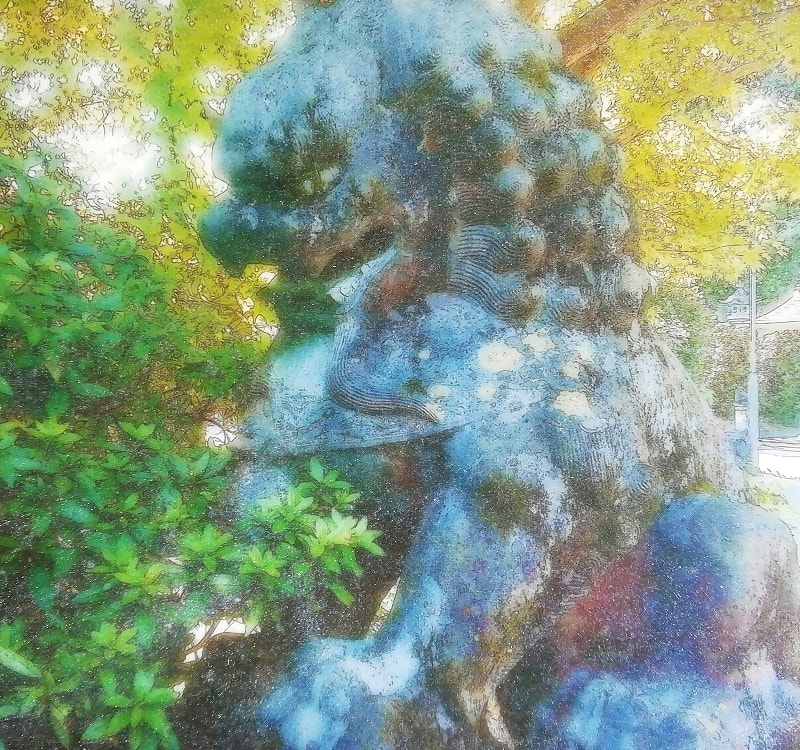 каменная статуя 8